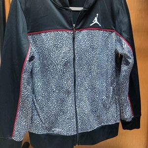 Air Jordan Full Zip Therma-fit hooded jacket Boys Youth X Large.